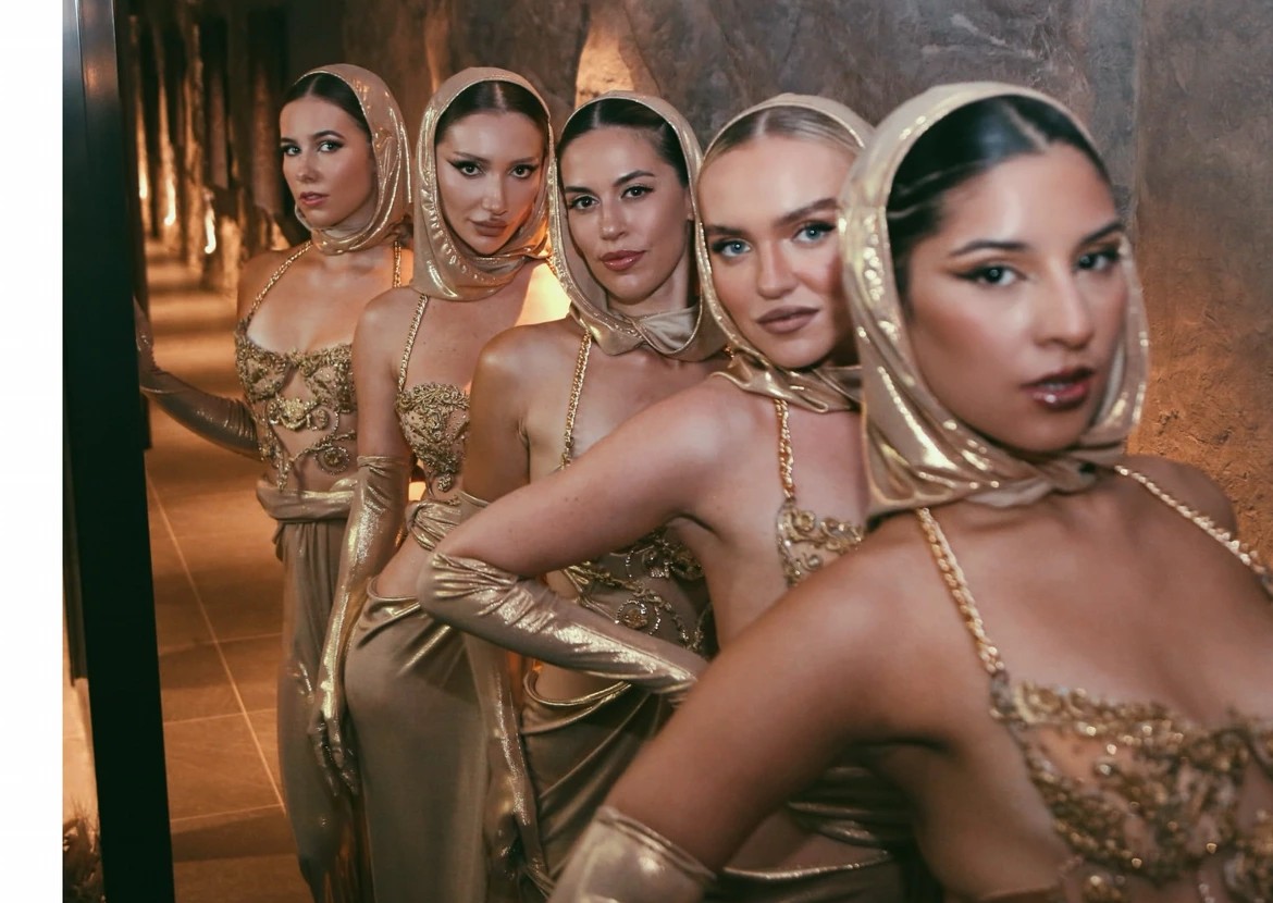 Oriental Show